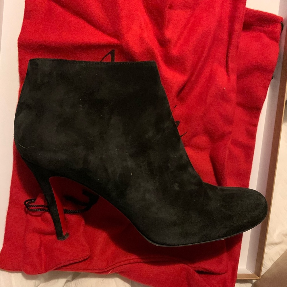 Belle 85 SUEDE Christian Louboutins